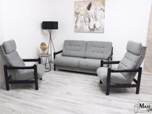 Fotogalerie Sedací souprava Barbora + dvě křesla potah Klaus C14, dřevo černé