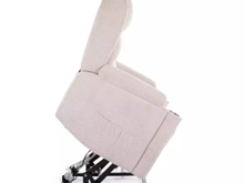 Fotogalerie Elektrické polohovací křeslo pro seniory s nápojovými držáky - béžové 