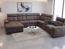 Fotogalerie Velká rohová sedací souprava do U s elektrickým křeslem Kanton - výběr potahů