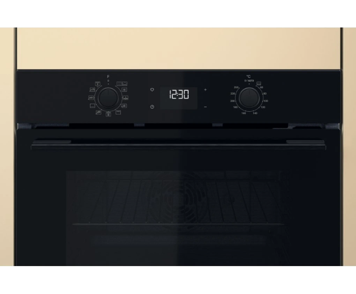 Fotogalerie Vestavná multifunkční trouba Whirlpool - OMK58CU1SB