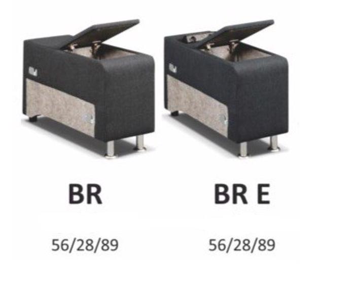 Křeslo Demo LUX lze připojit k modulu s barem a el. zásuvkou 230V a USB portem
