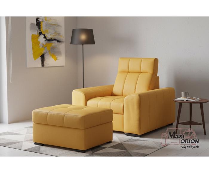 Ukázka interiéru – takto může vypadat Vaše křeslo Marshall v kombinaci s taburetem Marshall v nabídce