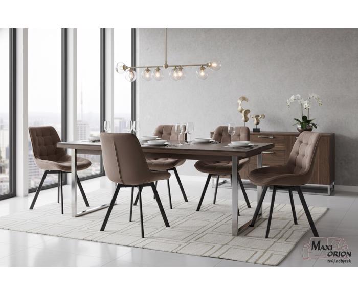 Ukázka interiéru – otočná židle Moty Velvet nejen k jídelnímu stolu