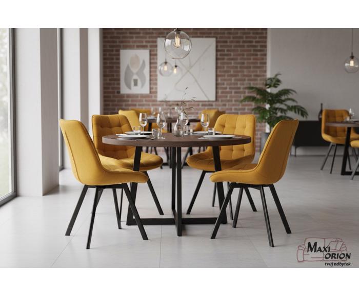 Ukázka interiéru – otočná židle Moty Velvet nejen k jídelnímu stolu