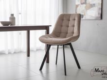 Fotogalerie Otočná jídelní židle Moty Velvet - tmavě béžová 