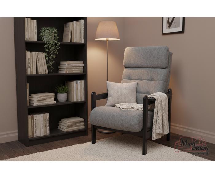 Křeslo Barbora z masivu - ukázka interiéru