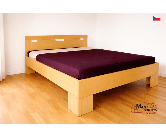 Fotogalerie Dvoulůžko z bukového masivu Kolacia Design Varezza 180x200 cm