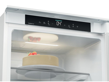 Fotogalerie Vestavná lednice Candy CNBQT3518E + 5 let záruka + 15 let záruka na kompresor